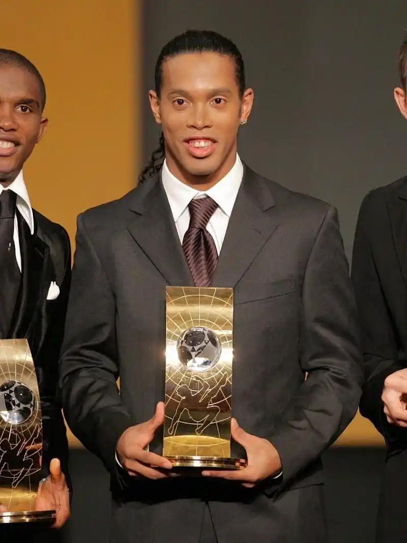 位置以及两 位置以及两